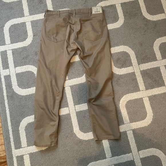 Men’s Patagonia Pants 34 x 30 - Picture 4 of 4